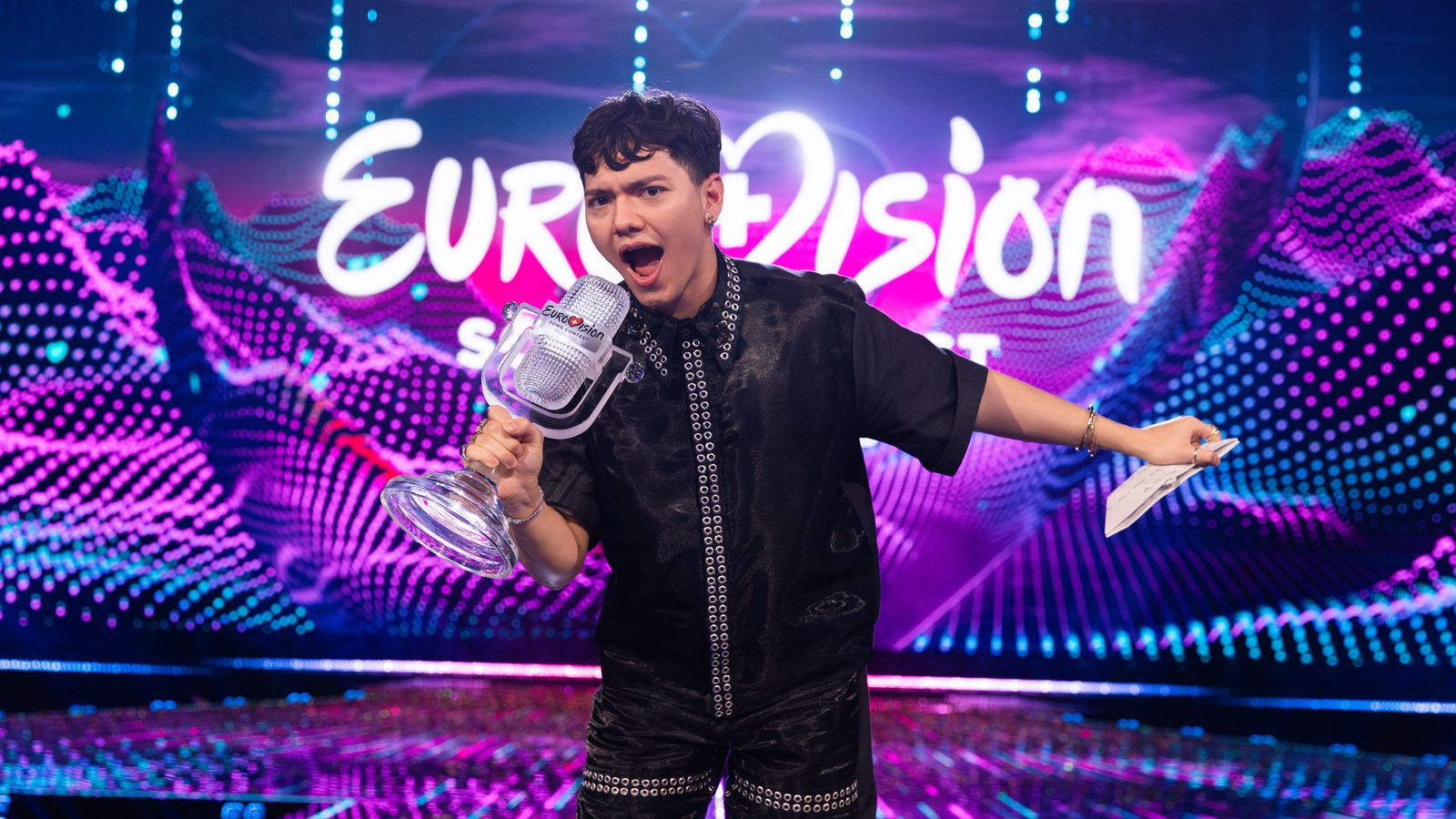 Kolejny singiel (JJ`a) zwycięzcy Eurowizji 2025.